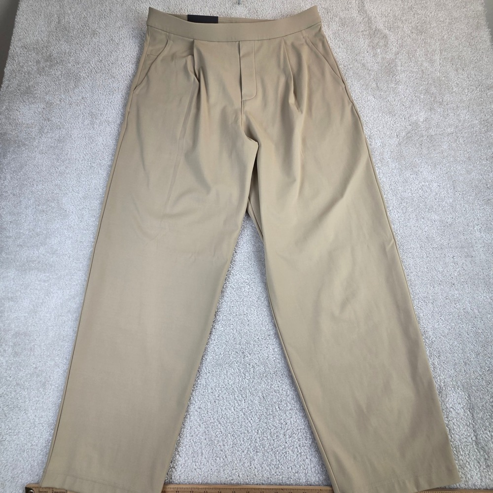 Lululemon Daydrift Relaxed Pleated Trouser Luxtreme Khaki Tan Mens Large New